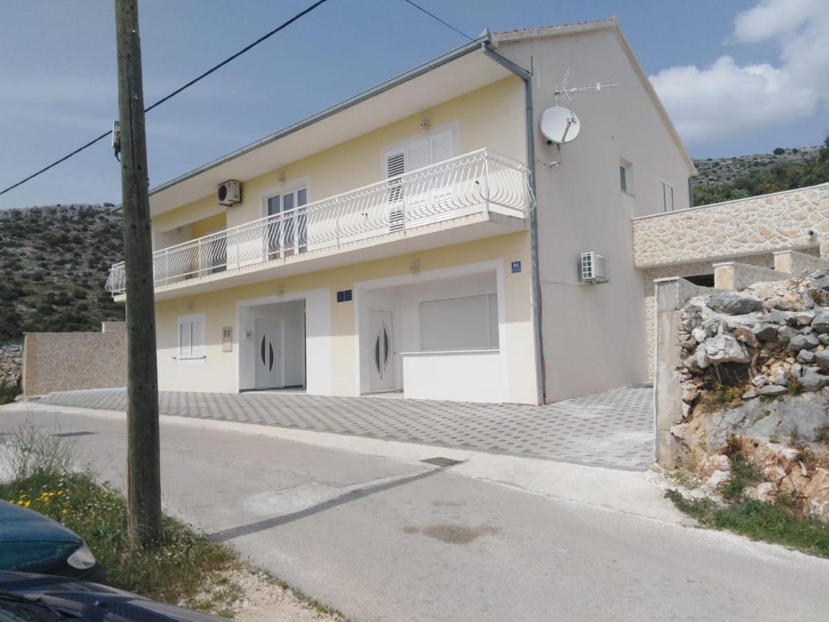 Apartments Braco Seget Vranjica Exterior photo
